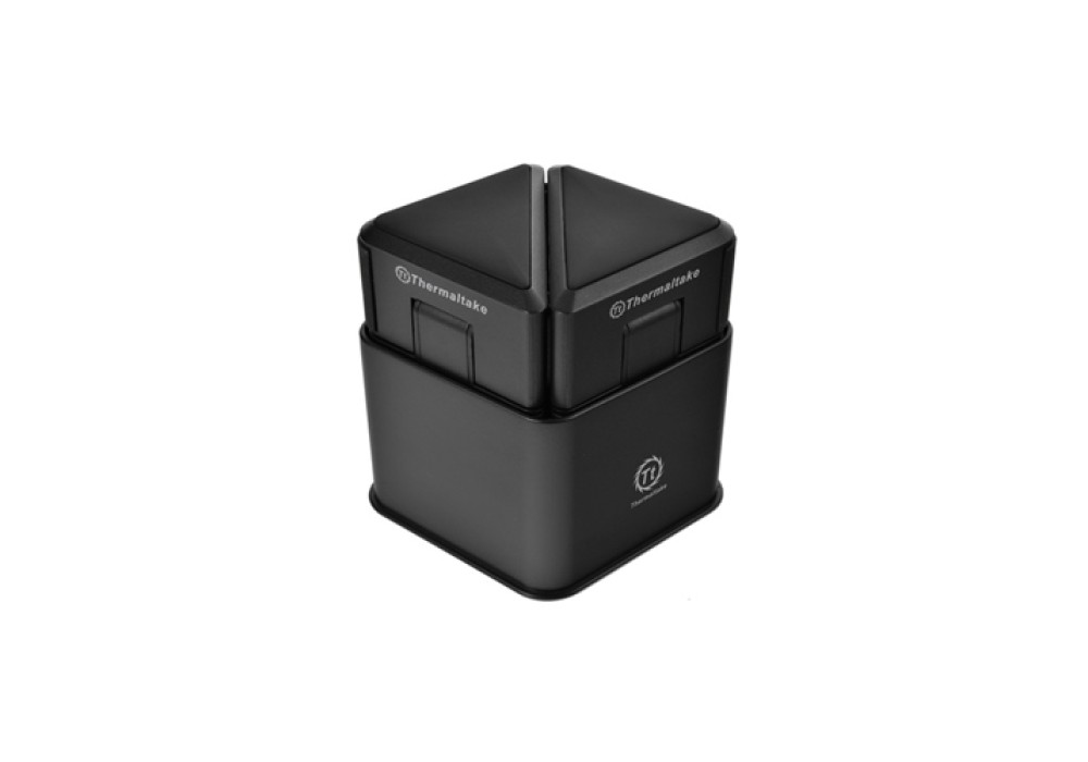 Thermaltake Satellite 17inch CL-N006-PL05BL-A NB CPU Cooler Thermaltake Satellite 17inch CL-N006-PL05BL-A NB CPU Cooler